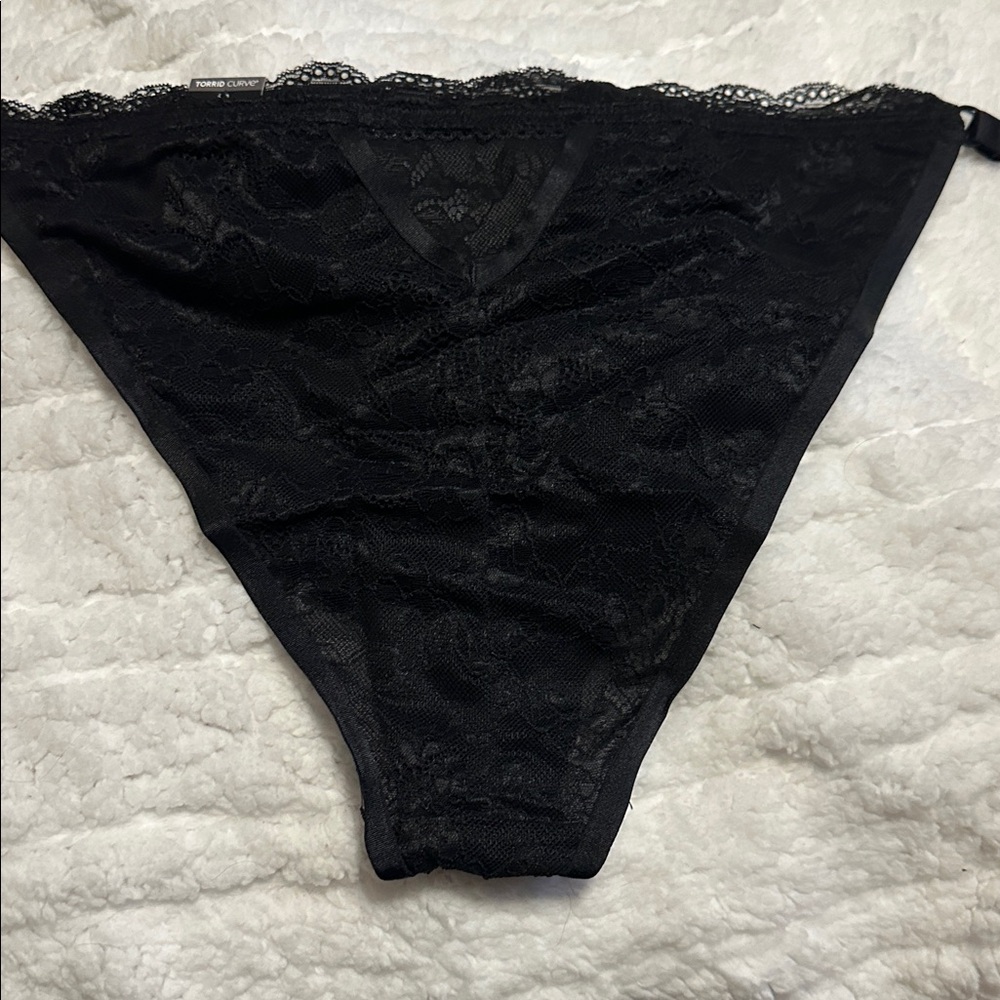 Torrid - Picture 4 of 4